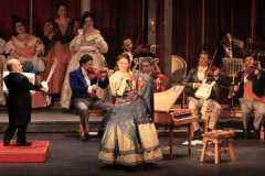 El-estreno-de-una-artista_Gloria-y-Peluca_001