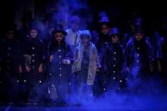 El-pequeno-deshollinador-Leon_001